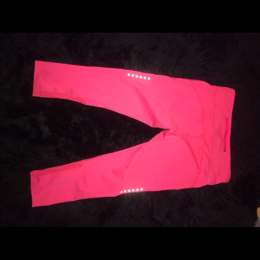 Hot Pink Nike Leggings - Picture 1 of 2